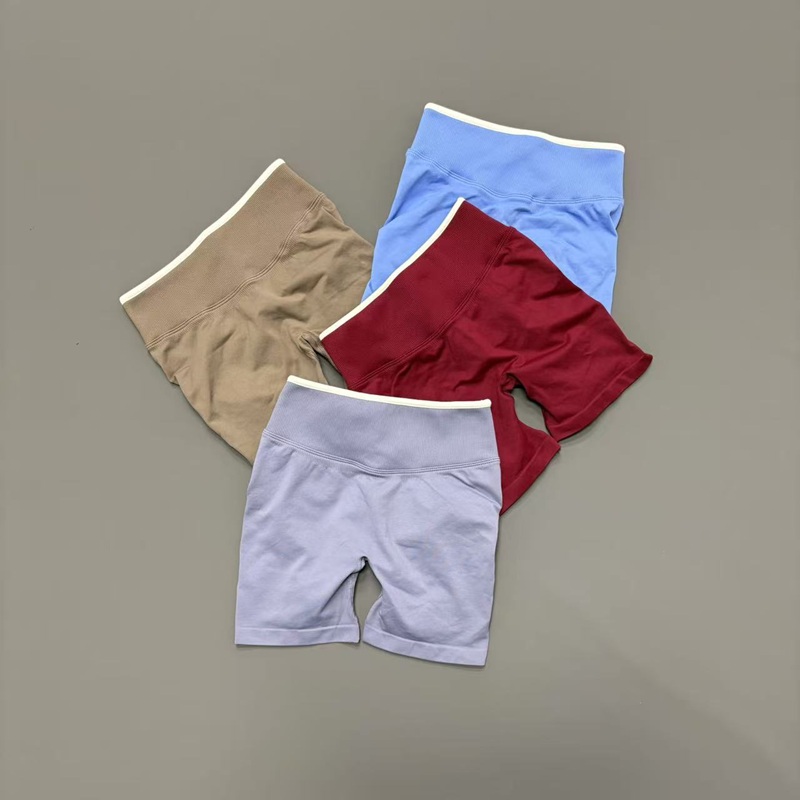 Ignite Sculp Scrun Gym Shorts  - Ignite Yoga Fitness ulasan dan harga