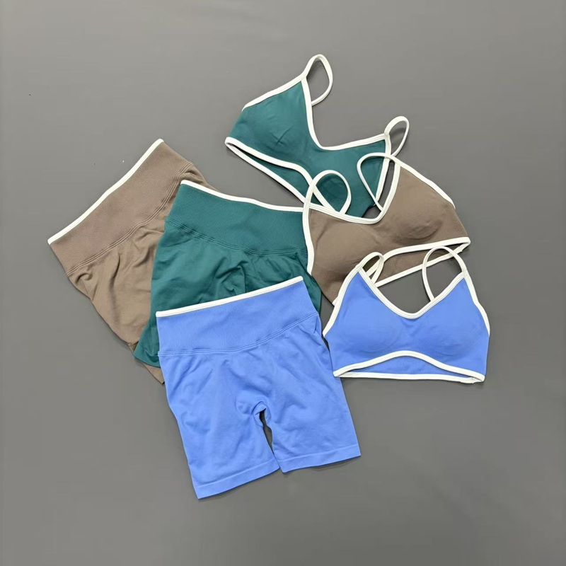 2 Piece Gym Set Women Scrunch  - Ignite Yoga Fitness ulasan dan harga