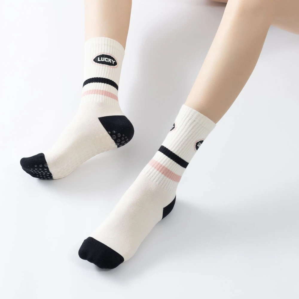 Stripes Yoga Aerobics Socks Wo - Zumba & Yoga Fitness By Anushree Pune Reviews ulasan dan harga